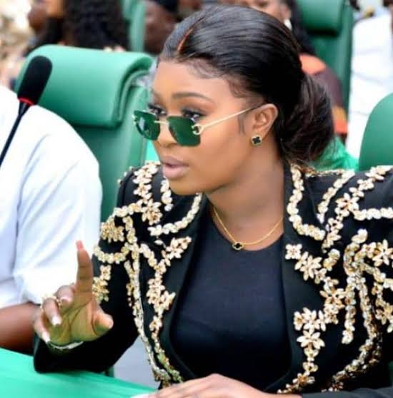Natasha Osawaru Biography