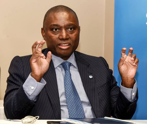 Kenny Fihla Biography